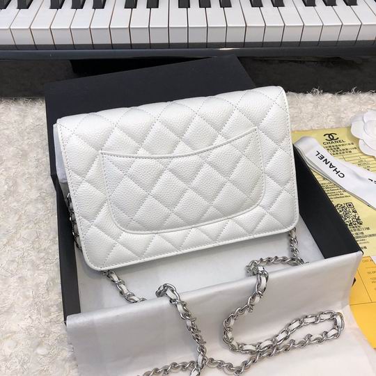Wallet on chain 33814 19x12.5cm AL40 (2)